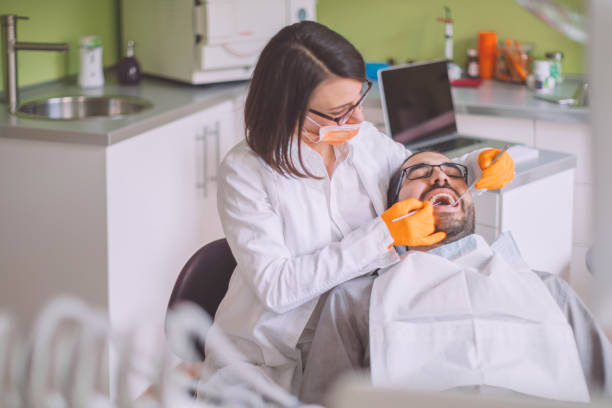 Best Dentist for Tooth Abscess  in Sandy Hook, CT